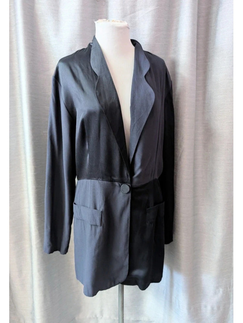 Vintage 90s Navy Long Cinch Back Blazer L